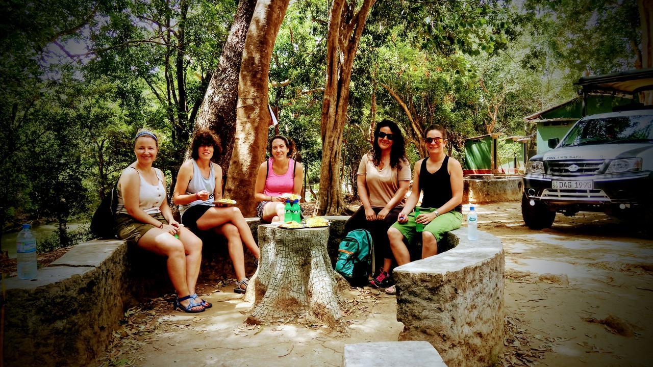 Induwara Safari Resort Udawalawe Exterior photo